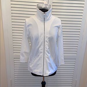 NWT Chico's White  zip up sweater/jacket  High Collar Chico’s size m/l